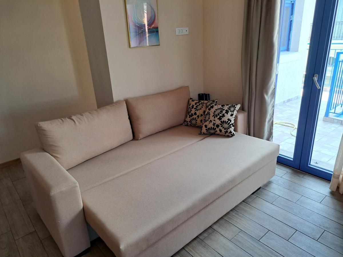 Blue Moon Apartment Agia Efimia Eksteriør bilde