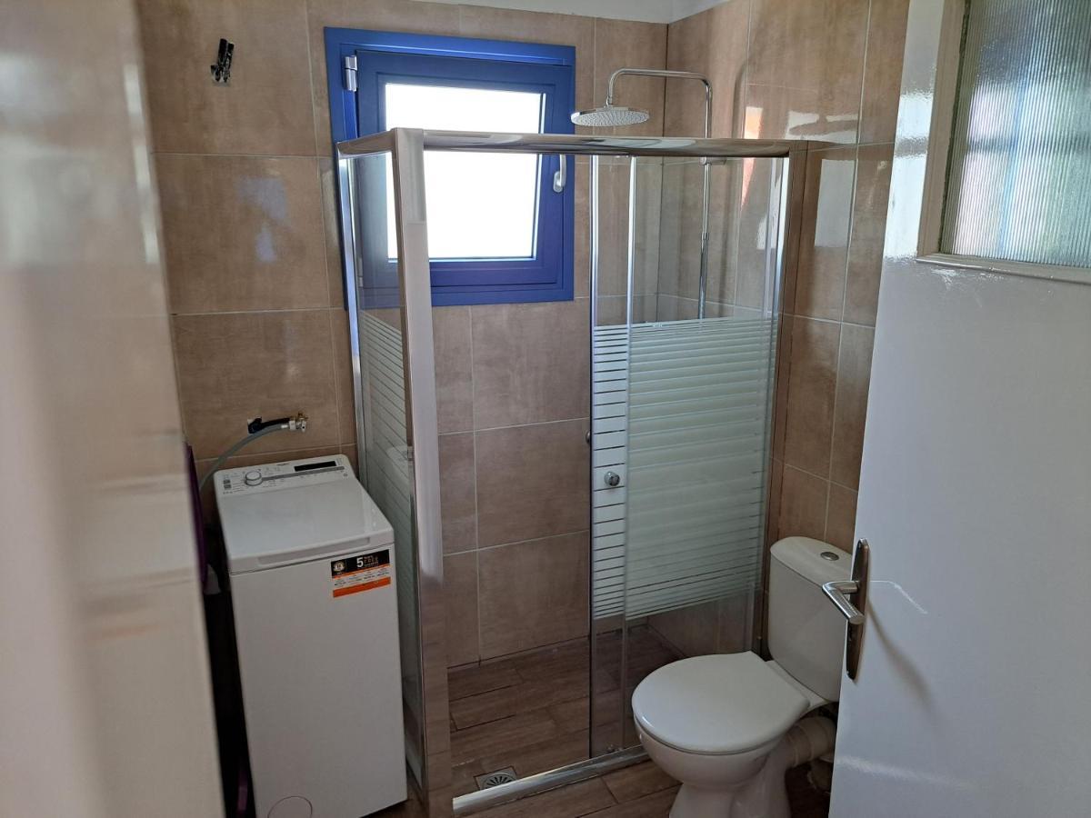 Blue Moon Apartment Agia Efimia Eksteriør bilde